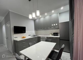 Продаю 2-комнатную квартиру, 57 м2, Краснодар, бульвар Адмирала Пустошкина, 11/2, ЖК Титаны