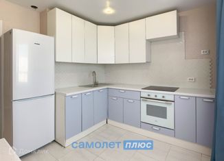 Продаю 1-ком. квартиру, 33.5 м2, Чебоксары, улица писателя Лаврентия Таллерова, 26, ЖК Солнечный Парк