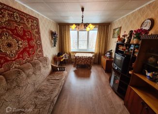 Продаю трехкомнатную квартиру, 67 м2, Ярославская область, проспект Революции, 42