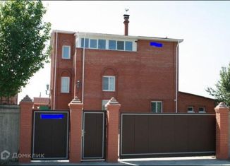 Продам дом, 450 м2, село Есаулово, улица Просвещения, 39