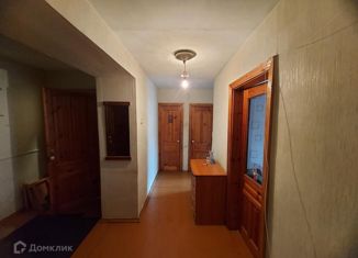 Аренда двухкомнатной квартиры, 50 м2, посёлок Молодёжный, посёлок Молодёжный, 1А