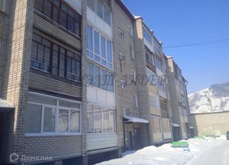 Продается 2-ком. квартира, 52 м2, Горно-Алтайск, Коммунистический проспект, 61