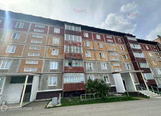 Продается 2-комнатная квартира, 50 м2, Свердловская область, улица Флегонта Кабакова, 28