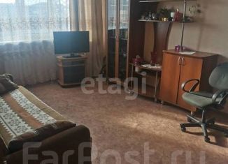 Сдается в аренду 2-ком. квартира, 54 м2, Владивосток, улица Борисенко, 108, Первомайский район