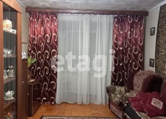 Продаю 4-ком. квартиру, 92.5 м2, Кириши, Советская улица, 22