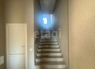 Продается 1-комнатная квартира, 48 м2, Новочеркасск, улица Бакунина, 21