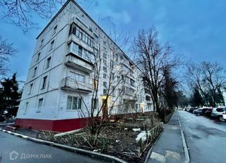 Продается 1-ком. квартира, 31.9 м2, Московский, 1-й микрорайон, 13