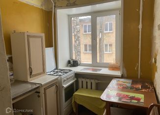 2-комнатная квартира на продажу, 37 м2, Воткинск, улица Энтузиастов, 11