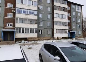 Продается трехкомнатная квартира, 64.6 м2, Саяногорск, микрорайон Южный, 7