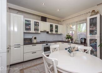 Таунхаус на продажу, 110 м2, село Лебяжий, Цветочная улица, 40