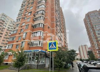 Сдается двухкомнатная квартира, 77 м2, Краснодар, проспект Чекистов, 26, Юбилейный микрорайон
