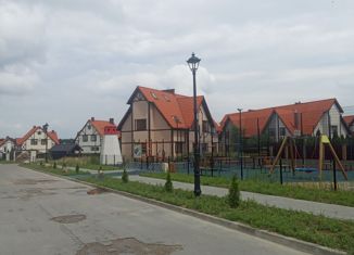 Продается таунхаус, 130 м2, поселок Заостровье, 4-й Пляжный переулок, 7