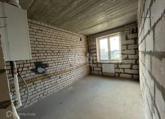 Продаю 3-ком. квартиру, 73.6 м2, деревня Ясенная, Днепровская улица, 19