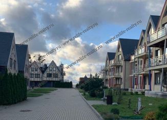 Продается пятикомнатная квартира, 96.6 м2, посёлок городского типа Янтарный, Советская улица, 40