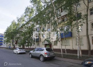 Продается 2-комнатная квартира, 46 м2, Нижневартовск, проспект Победы, 9А