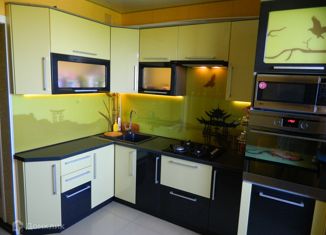 Продается 1-ком. квартира, 39 м2, посёлок Берёзовый, Целиноградская улица, 4/2к2