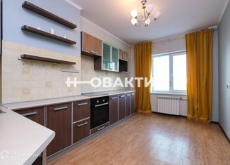 Продаю двухкомнатную квартиру, 65.8 м2, Новосибирск, Овражная улица, 16