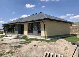 Продам дом, 117 м2, село Пионерское, улица Дружбы, 2