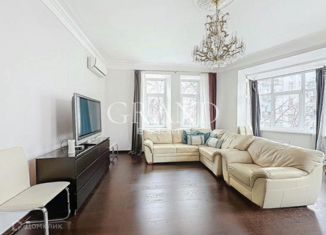 Продам 2-комнатную квартиру, 80 м2, Москва, улица Большая Молчановка, 24/2с1А, улица Большая Молчановка