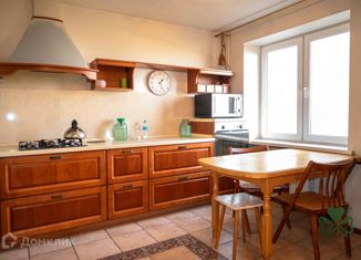 Продается 3-ком. квартира, 70 м2, Ставрополь, улица Ленина, 299, микрорайон №22