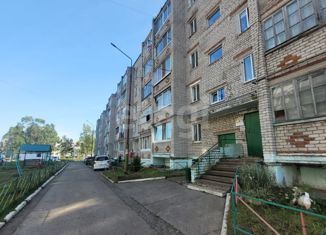 Продаю однокомнатную квартиру, 29 м2, посёлок городского типа Заветы Ильича, Октябрьская улица, 3