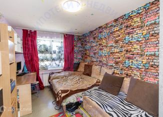 Продается двухкомнатная квартира, 52.2 м2, село Кетово, улица Красина, 24В