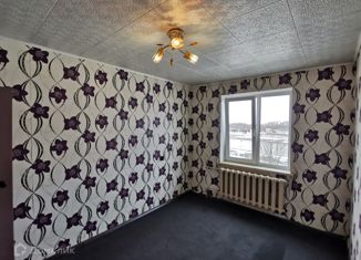 Продам двухкомнатную квартиру, 53.3 м2, поселок Бугры, Шоссейная улица, 30