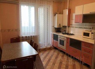 Сдается в аренду 1-комнатная квартира, 45 м2, Курск, Дружининская улица, 29