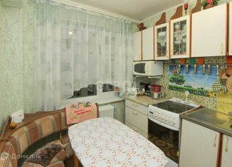 Продаю 3-комнатную квартиру, 60.4 м2, Нижневартовск, посёлок Магистраль, 31