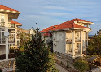 Продажа трехкомнатной квартиры, 141.4 м2, Крым, Морская улица, 87