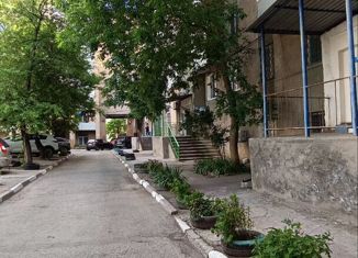 Продам трехкомнатную квартиру, 65.2 м2, Крым, Киевская улица, 83