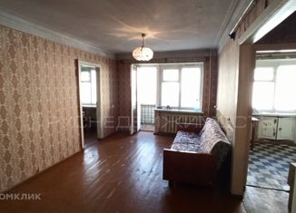 Продается 2-ком. квартира, 42.3 м2, Киров, Подгорная улица, 16