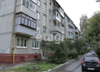 Продам 2-ком. квартиру, 44.3 м2, Калуга, улица Степана Разина, 89