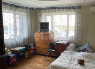 Продам 3-комнатную квартиру, 120 м2, Москва, улица Генерала Белобородова, 21, метро Митино