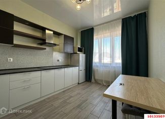 Продам 1-комнатную квартиру, 45 м2, Краснодар, Кореновская улица, 57к2