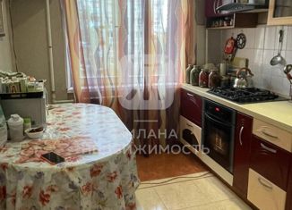 Продам 3-ком. квартиру, 66 м2, Оренбург, Дзержинский район, Липовая улица, 3/1