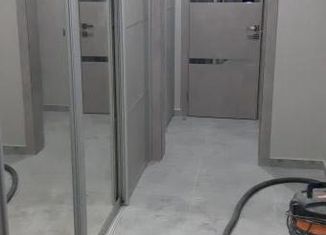 Сдается в аренду офис, 76 м2, Евпатория, улица Чапаева, 89