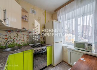 Продается 2-комнатная квартира, 43.6 м2, Екатеринбург, улица Патриса Лумумбы, 38, улица Патриса Лумумбы