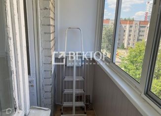 Продам 1-ком. квартиру, 30 м2, Ярославль, улица Тургенева, 24А, Ленинский район