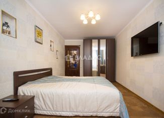 Продается 3-комнатная квартира, 62 м2, Саратовская область, улица Чапаева, 127