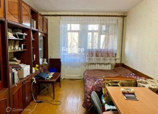 2-комнатная квартира на продажу, 45.1 м2, поселок городского типа Приморский, улица Гагарина, 2