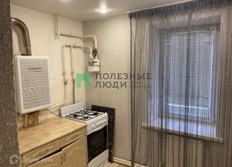 Продаю однокомнатную квартиру, 32 м2, Мензелинск, улица Изыскателей, 3/3