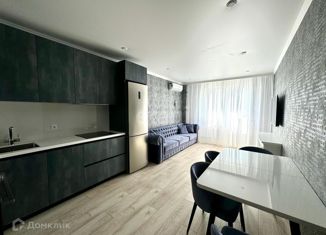 Продажа 2-комнатной квартиры, 75 м2, поселок городского типа Афипский, улица 50 лет Октября, 44/2