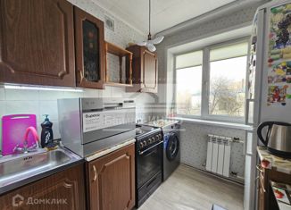 2-комнатная квартира на продажу, 42.7 м2, Иркутская область, 1-й квартал, 7