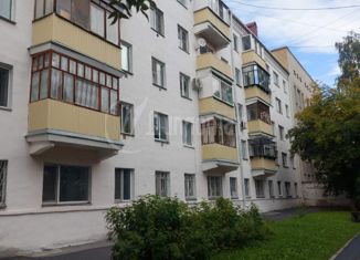 Продам 3-ком. квартиру, 55 м2, Курганская область, улица Пушкина, 149