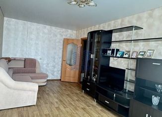 Продам 2-комнатную квартиру, 52 м2, Чувашия, улица Богдана Хмельницкого, 78