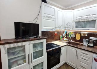 Сдам 1-комнатную квартиру, 38 м2, Курск, проспект Вячеслава Клыкова, 85, Центральный округ