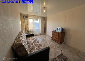 Продаю 2-комнатную квартиру, 48.3 м2, Фокино, улица Карла Маркса, 51