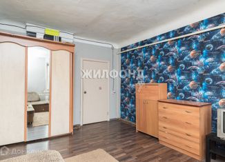 Продажа 3-комнатной квартиры, 60 м2, Новосибирск, улица Маяковского, 11, улица Маяковского