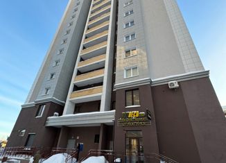 Продается 1-комнатная квартира, 43 м2, Татарстан, проспект Альберта Камалеева, 34А